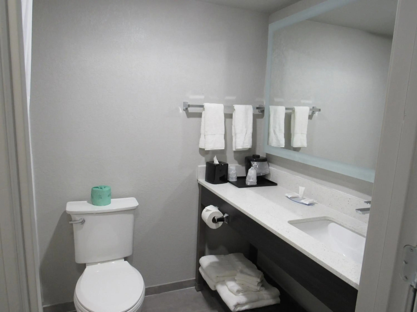 Clarion Pointe McDonough