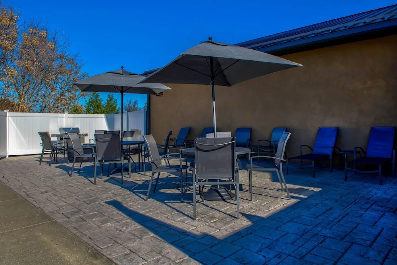 Country Inn & Suites By Carlson Cortland NY