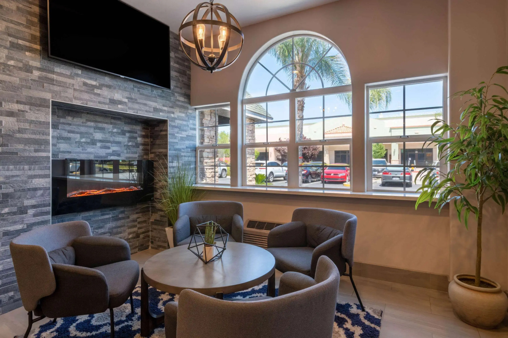 Microtel Inn & Suites by Wyndham Tracy