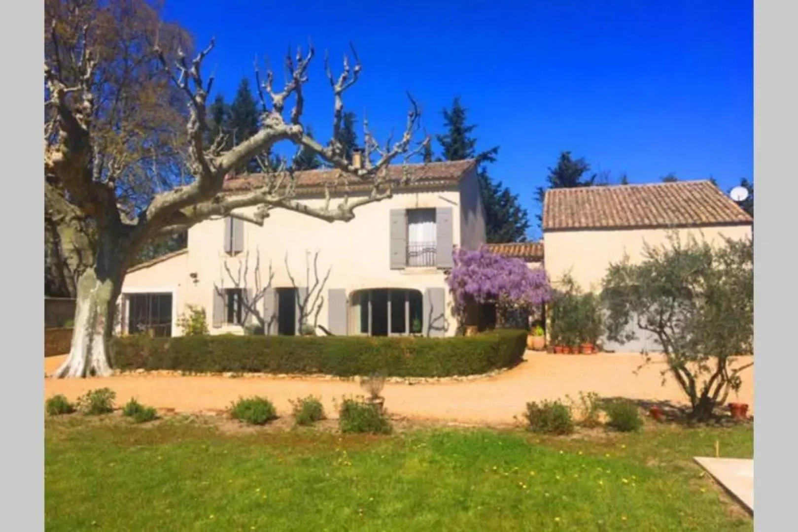 Farmhouse with private pool in the countryside of Plan d'Orgon in Provence, 8 persons LS1 365 MIGNOUN