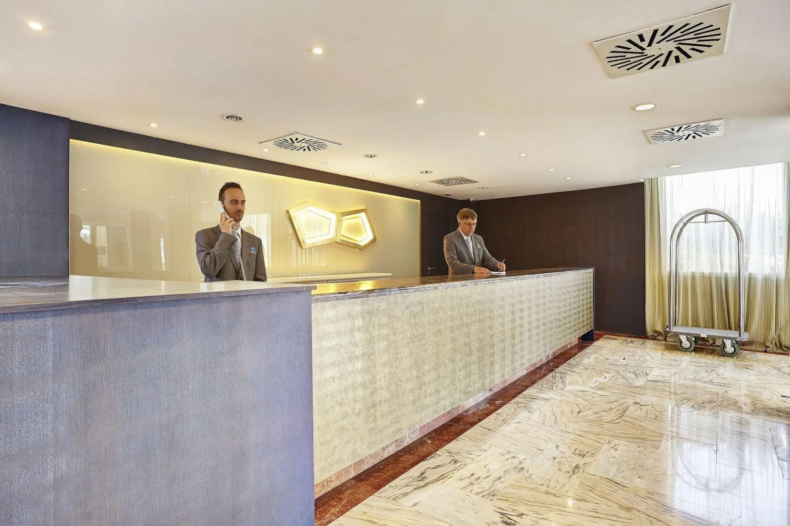 Grupotel Acapulco Playa - Adults only