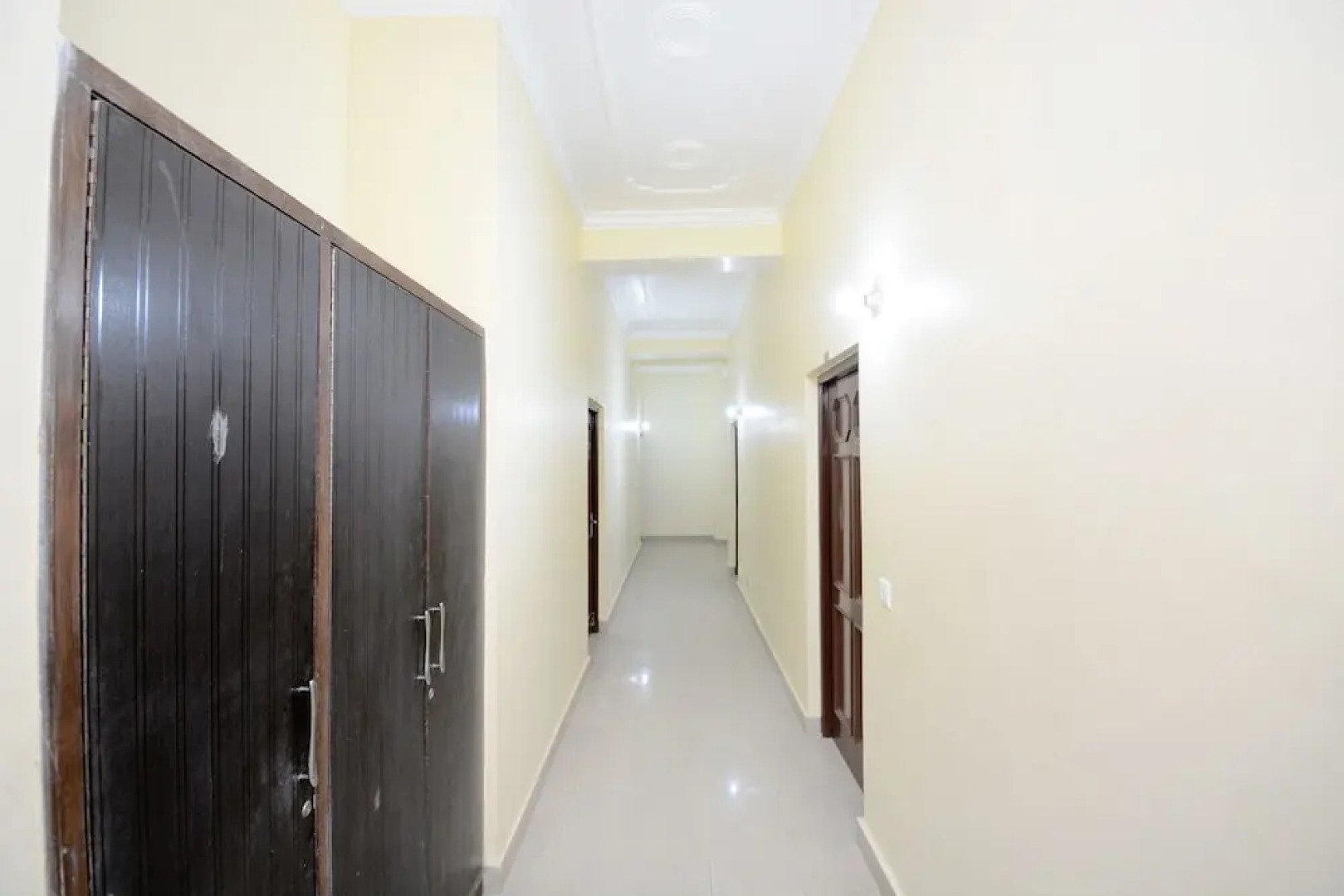 OYO 40160 Hotel  Aaa