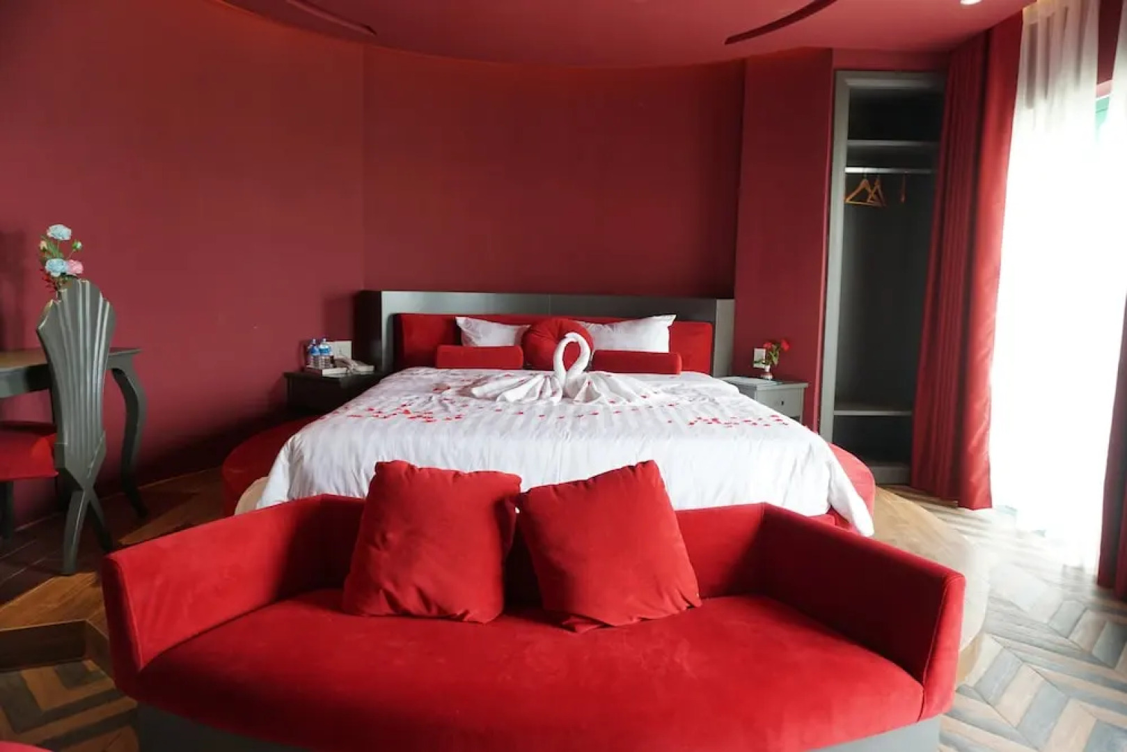 Saocharm Sài Gòn Hotel