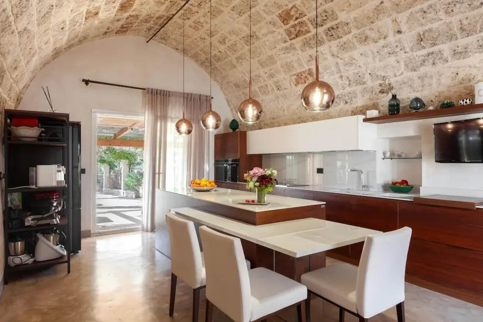 Masseria Misocampo With Garden And Pool