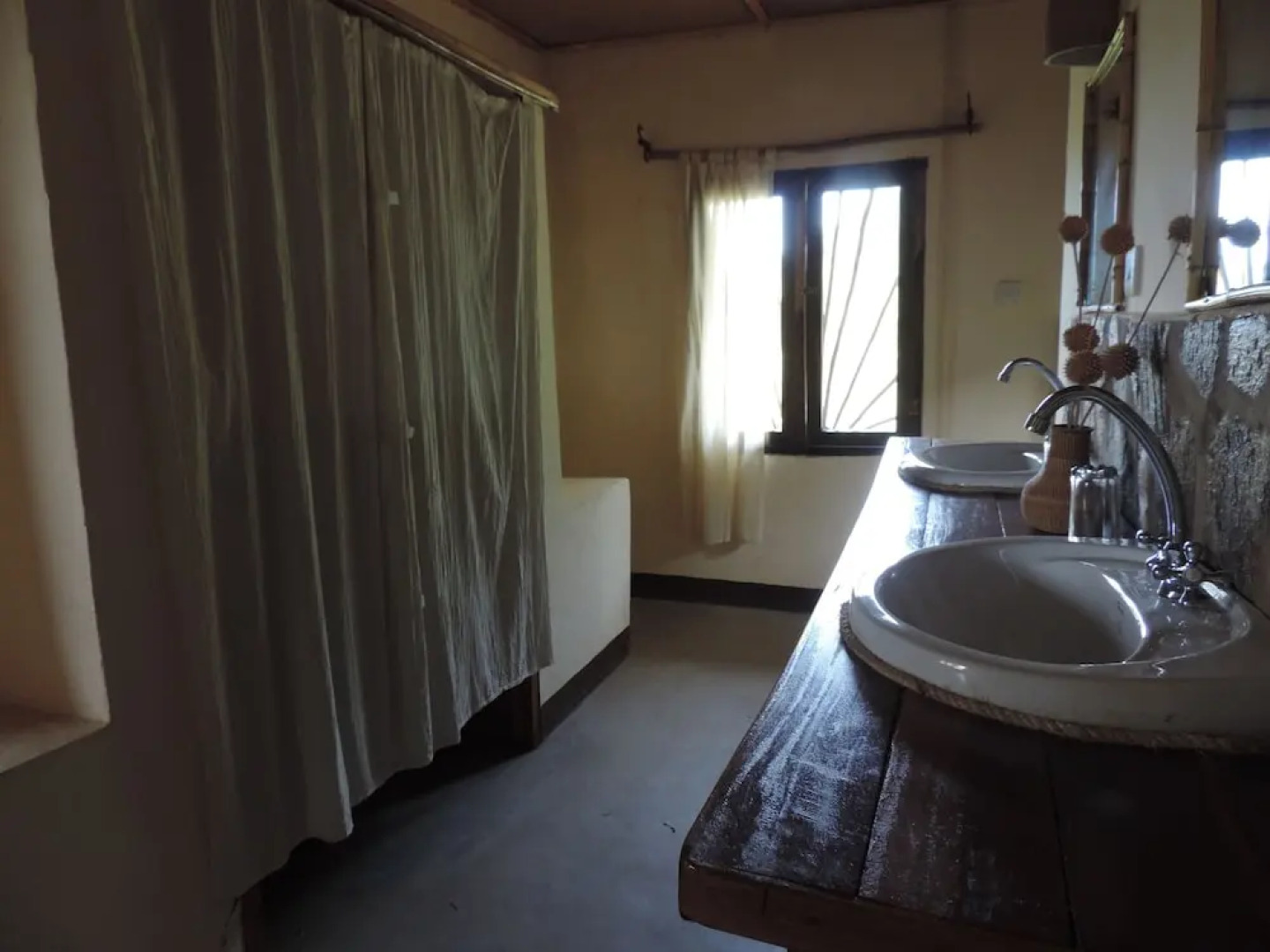 Ruaha Hilltop Lodge