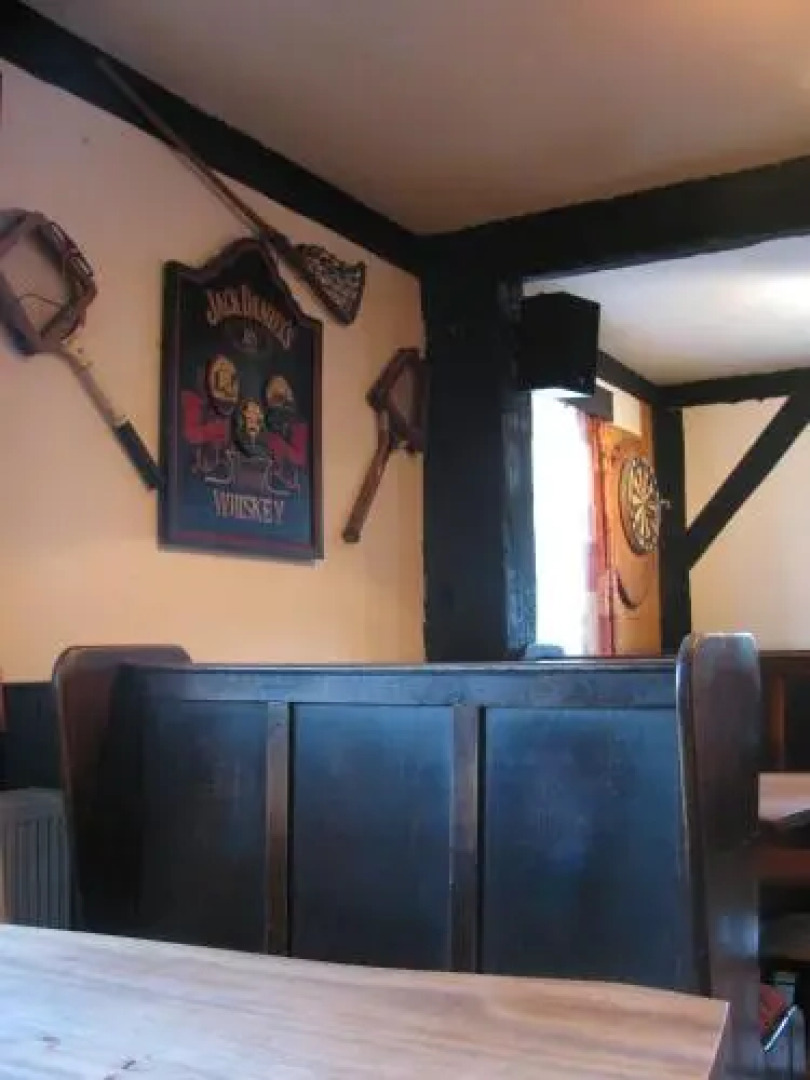 Three Horseshoes Inn