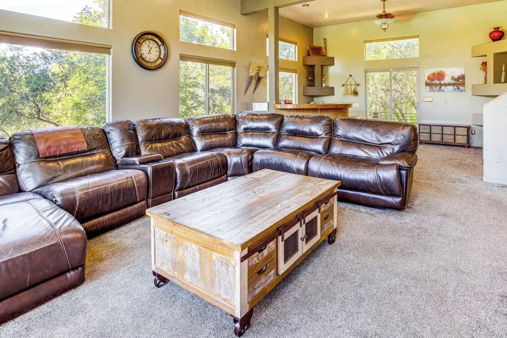 5 Mi to Powder Mtn: Tuscan Mountain Retreat