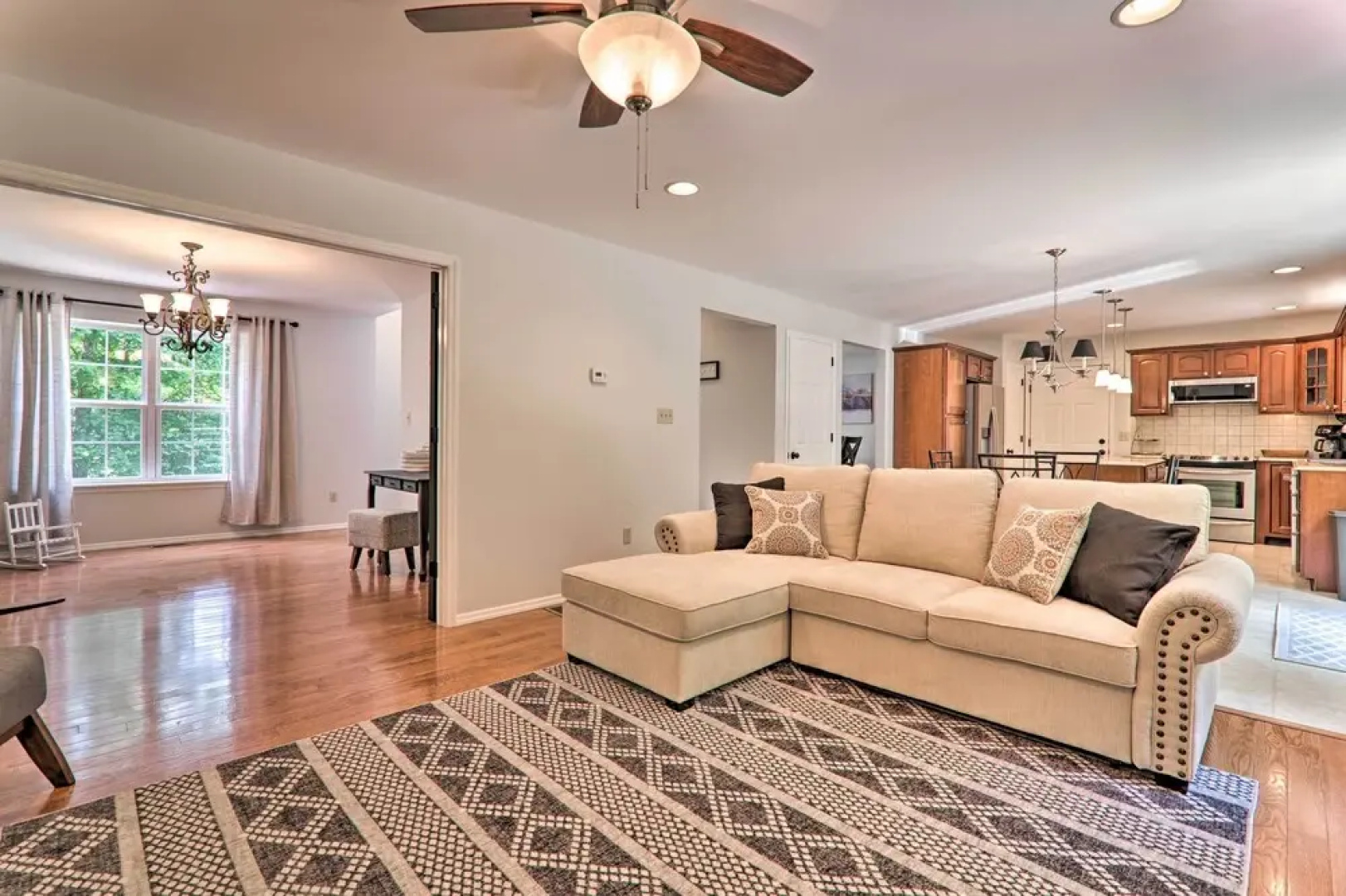 East Stroudsburg Hideaway w/ 2 Community Pools!