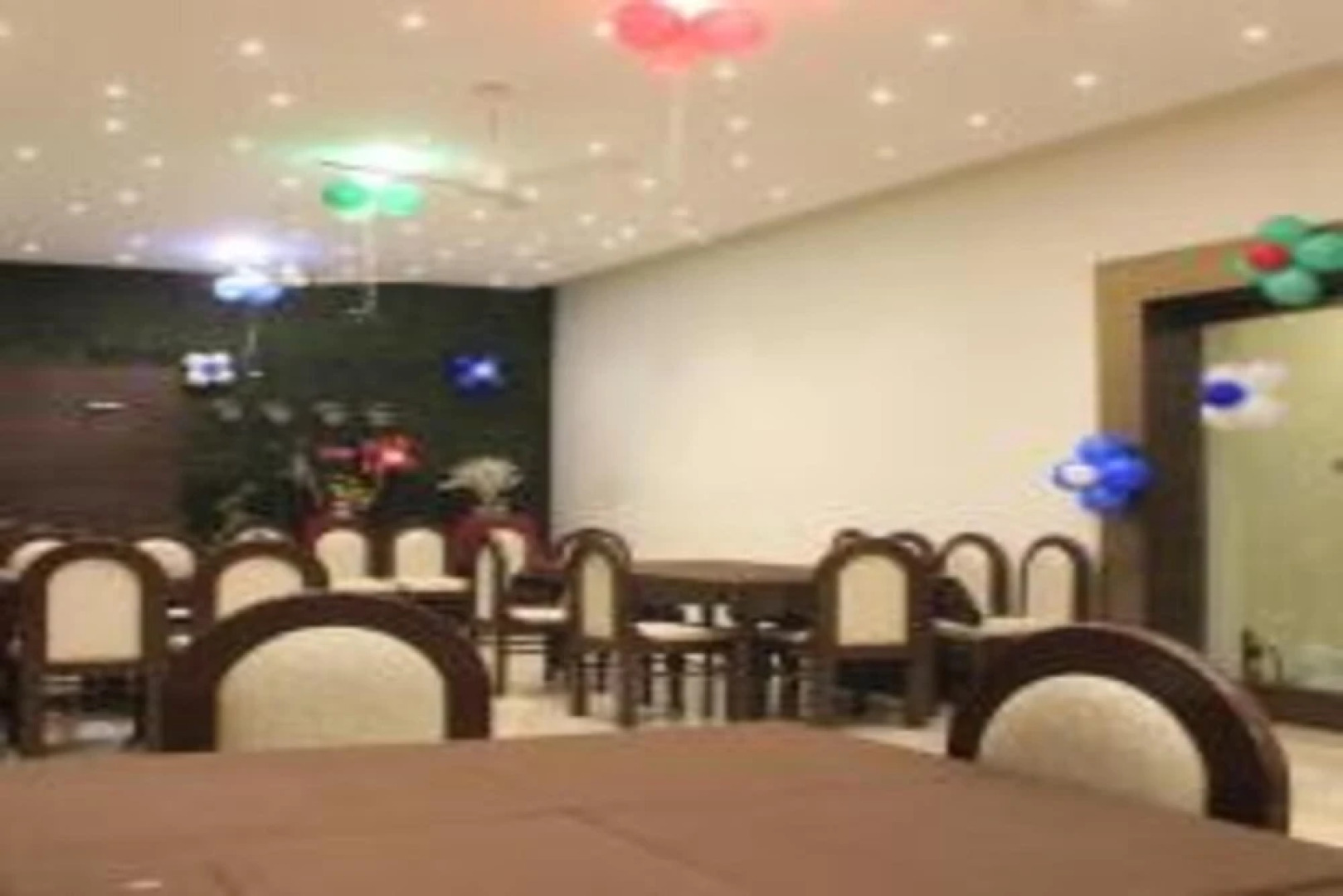 Hotel Surpin Palace