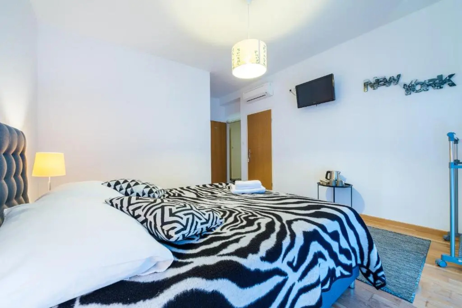 Francesca Guesthouse