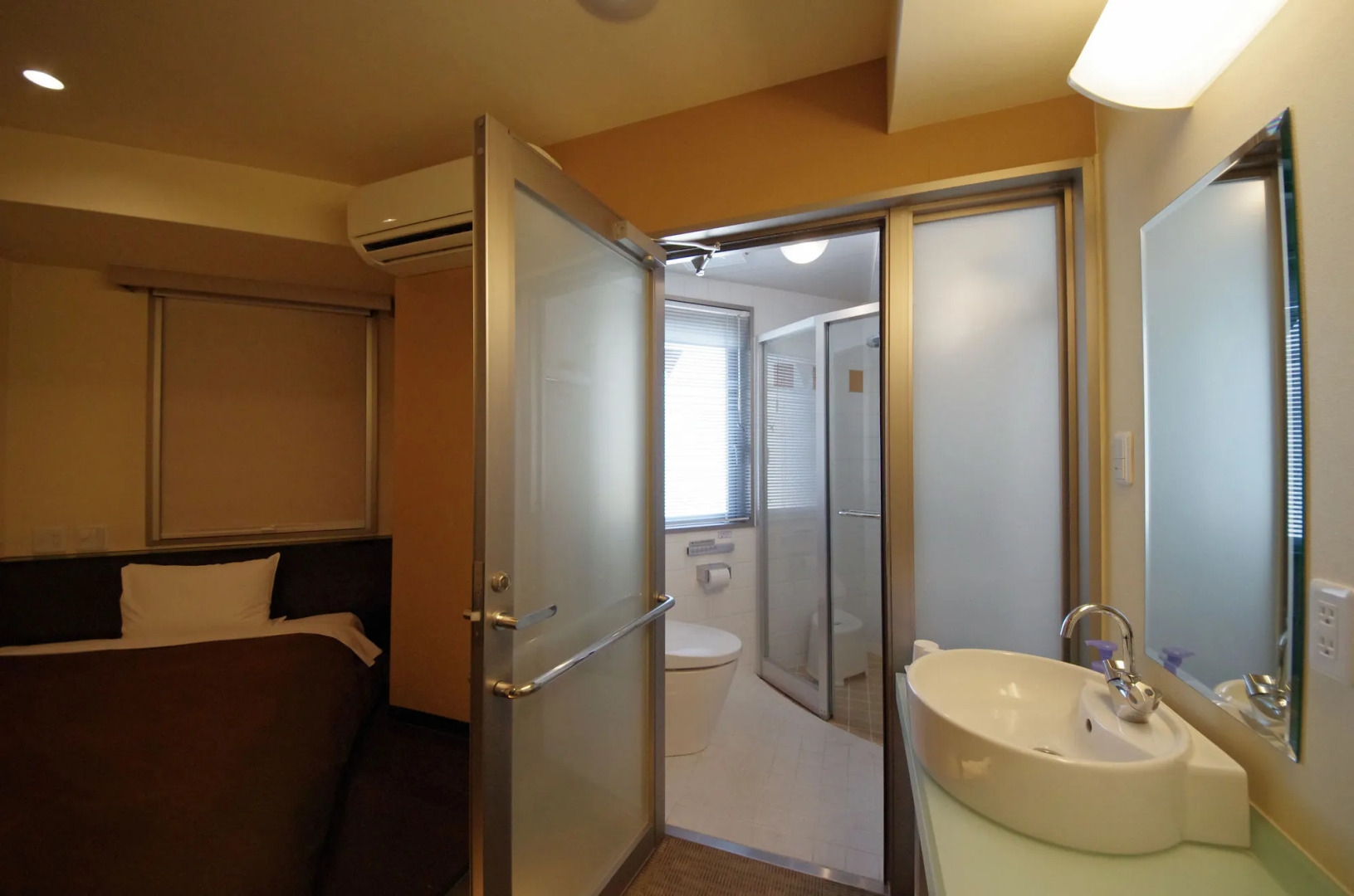 Urbain Hiroshima Executive