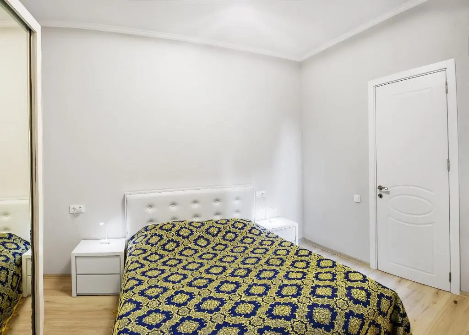 H&B apartments Izashvili