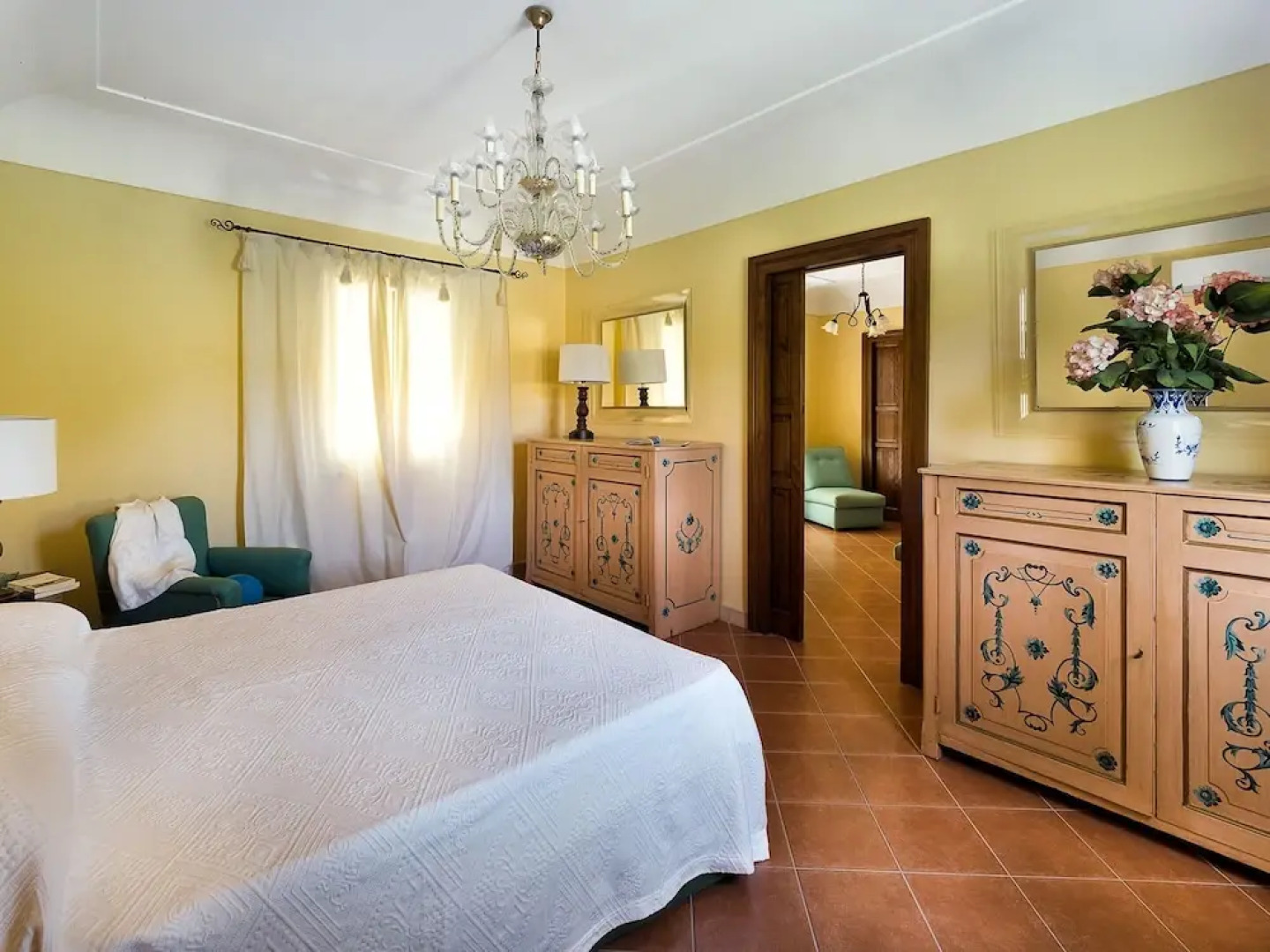 Villa in Salemi With Pool and Garden