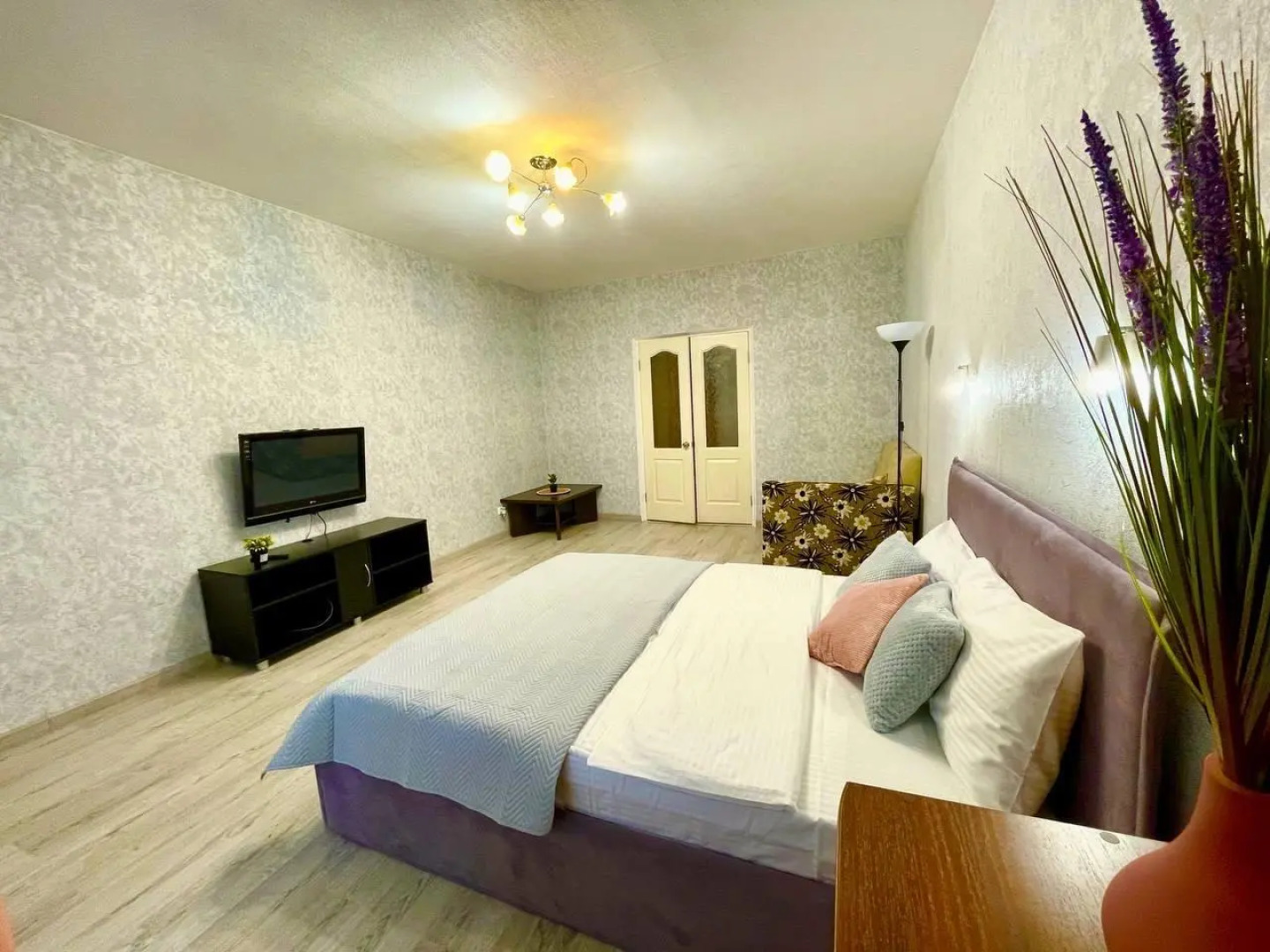 Логиновы.Apart на улице Мира