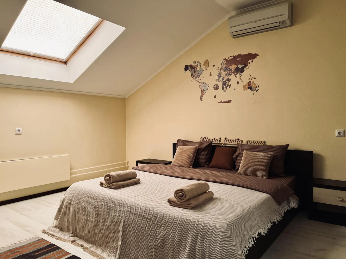 Rental Family Rooms (Рентал Фэмили) на улице 25 Октября