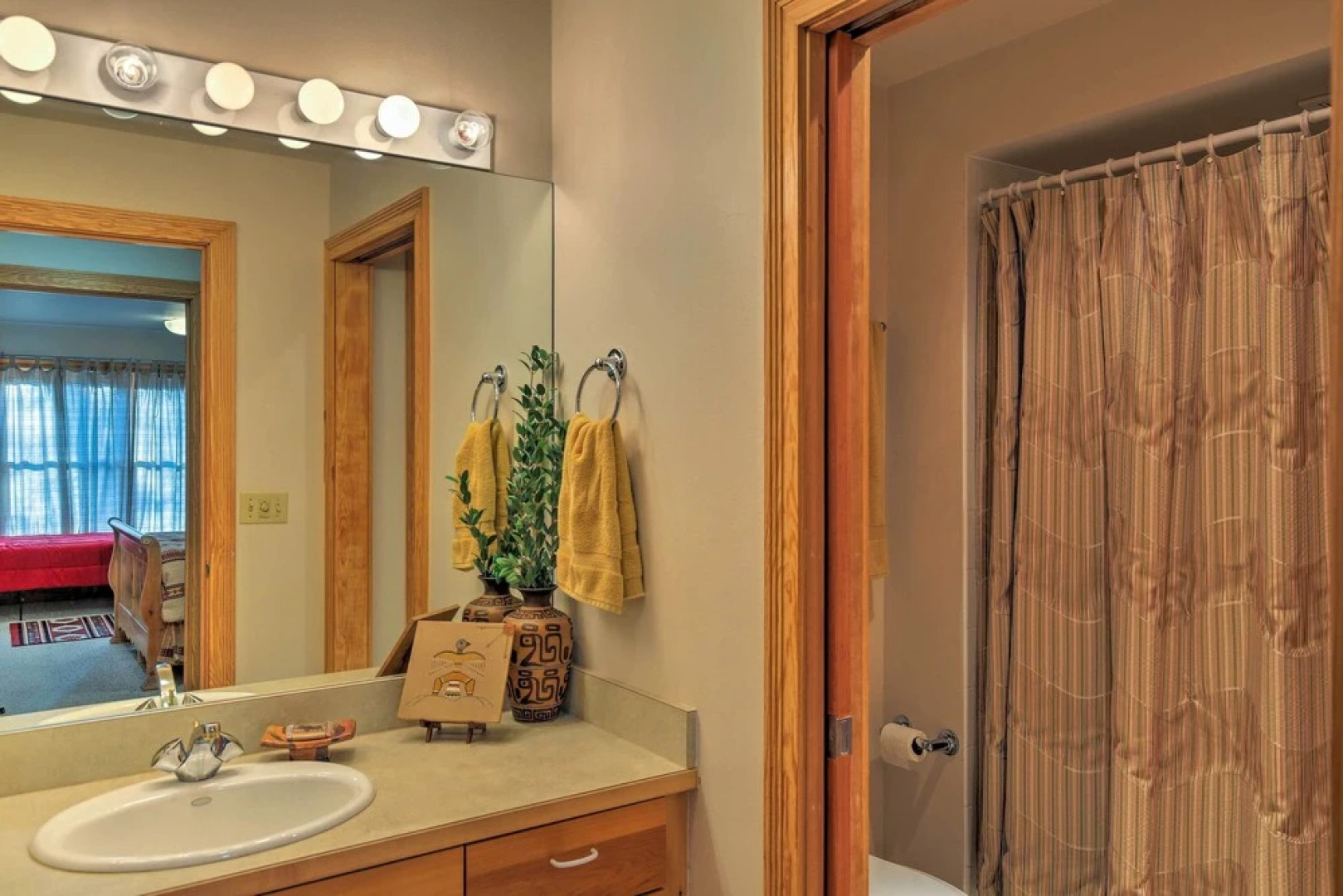 Cozy Driggs Condo w/ Hot Tub & Ski Shuttle Service