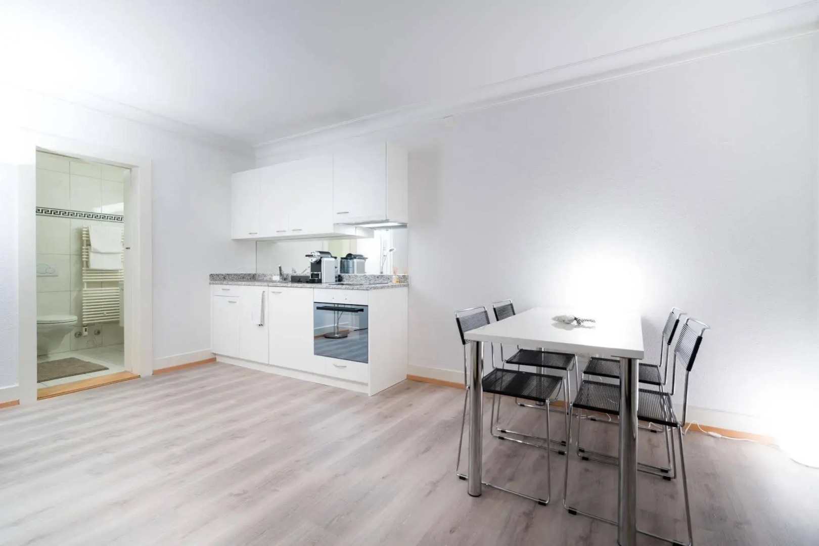 Top city center location by Airhome