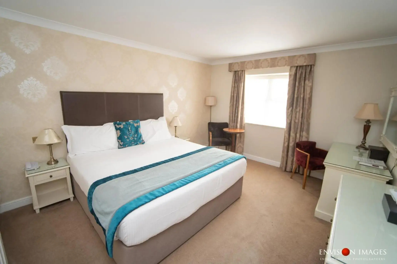 Red Hall Hotel