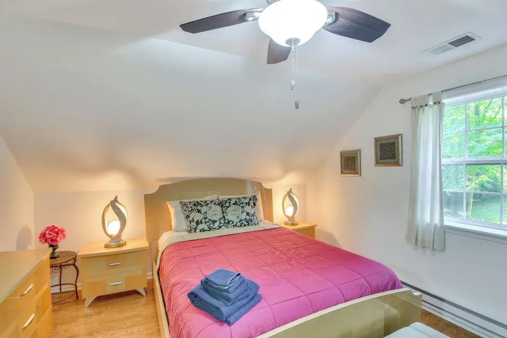 Coloma Retreat w/ Fire Pit, Walk to Beaches!