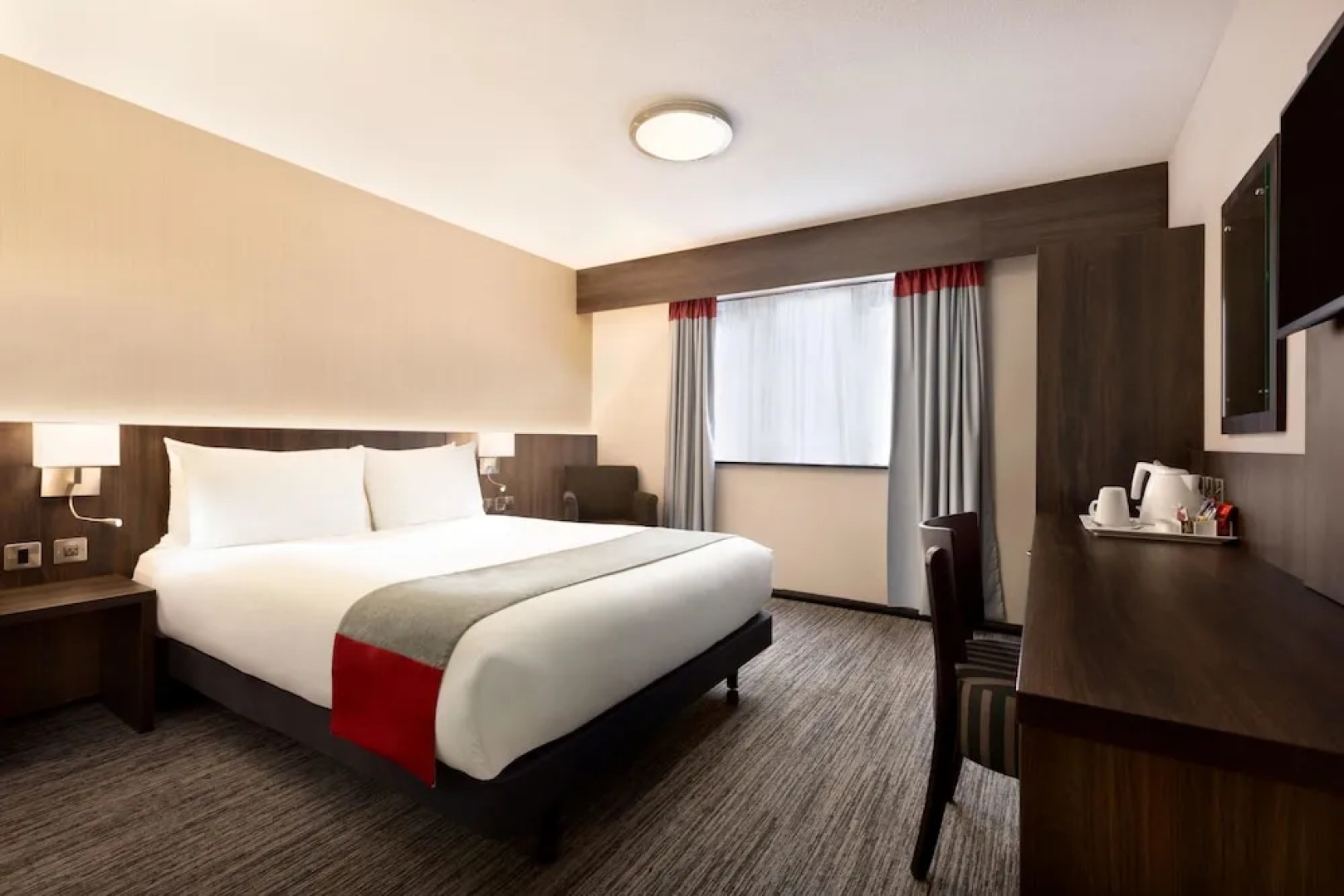 Ramada by Wyndham Bristol West