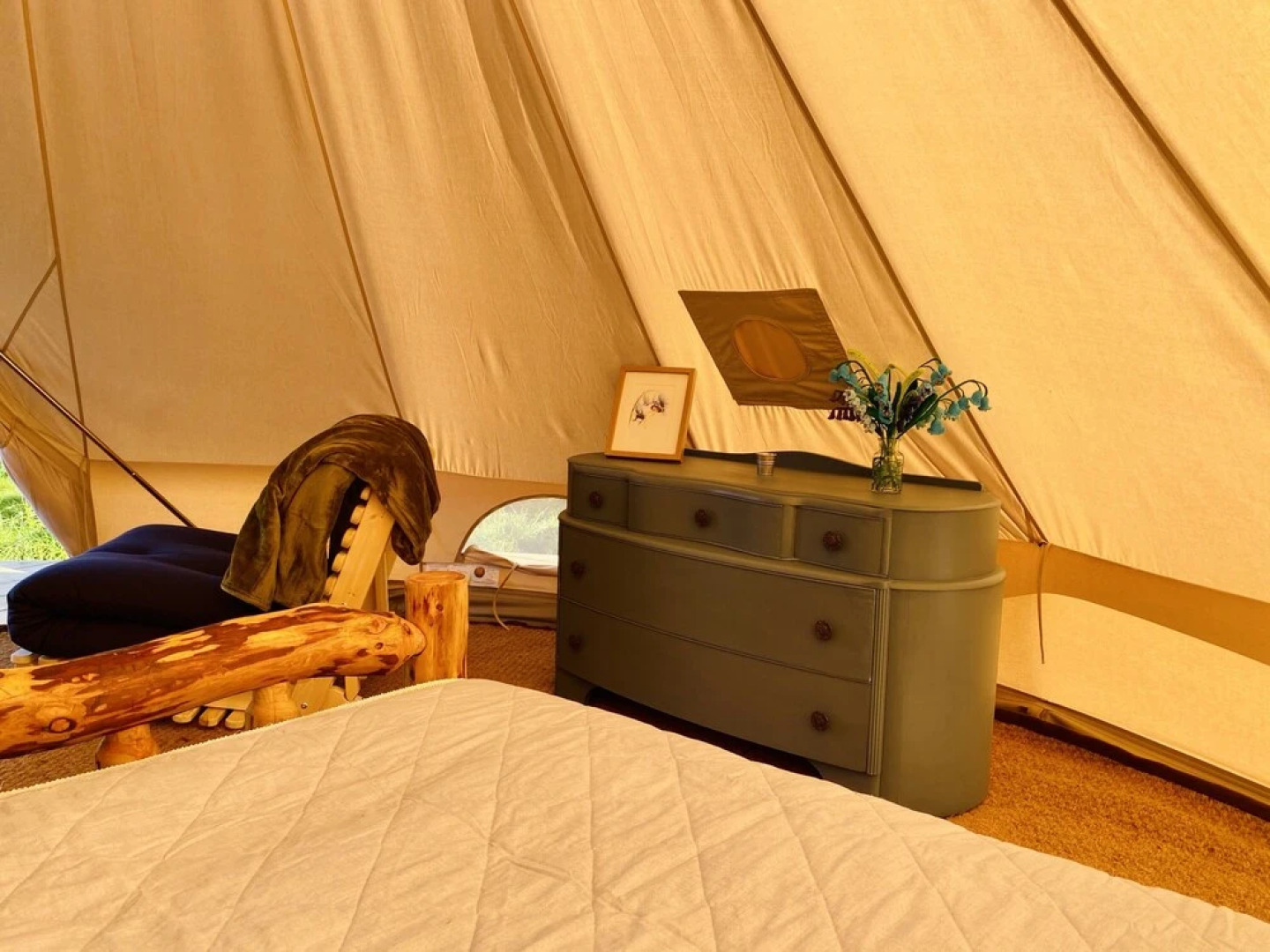 Bluebell Bell Tent - 20 Acres of Natural Beauty