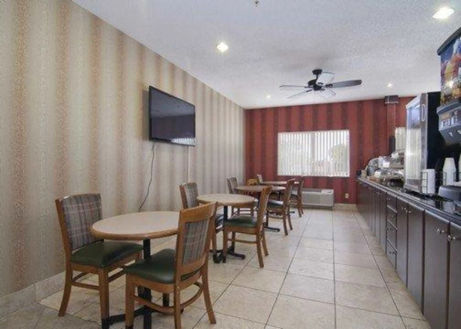 Quality Inn & Suites Mankato East