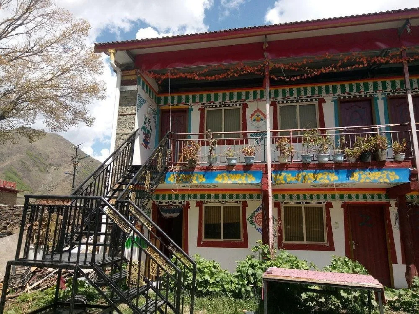 Zhi Shang Hua Ka Holiday Hotel