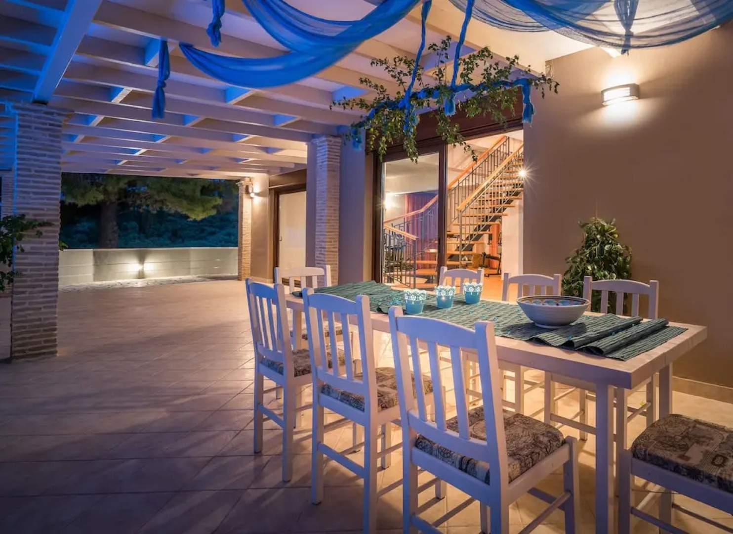 Castelli Luxury Villa