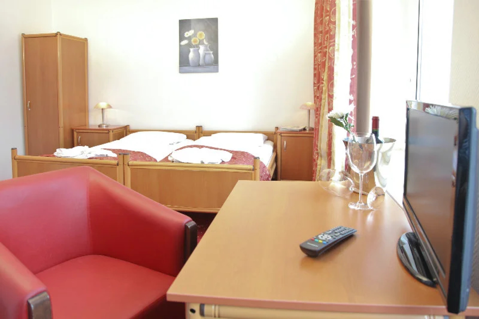 City 54 Hotel and Hostel