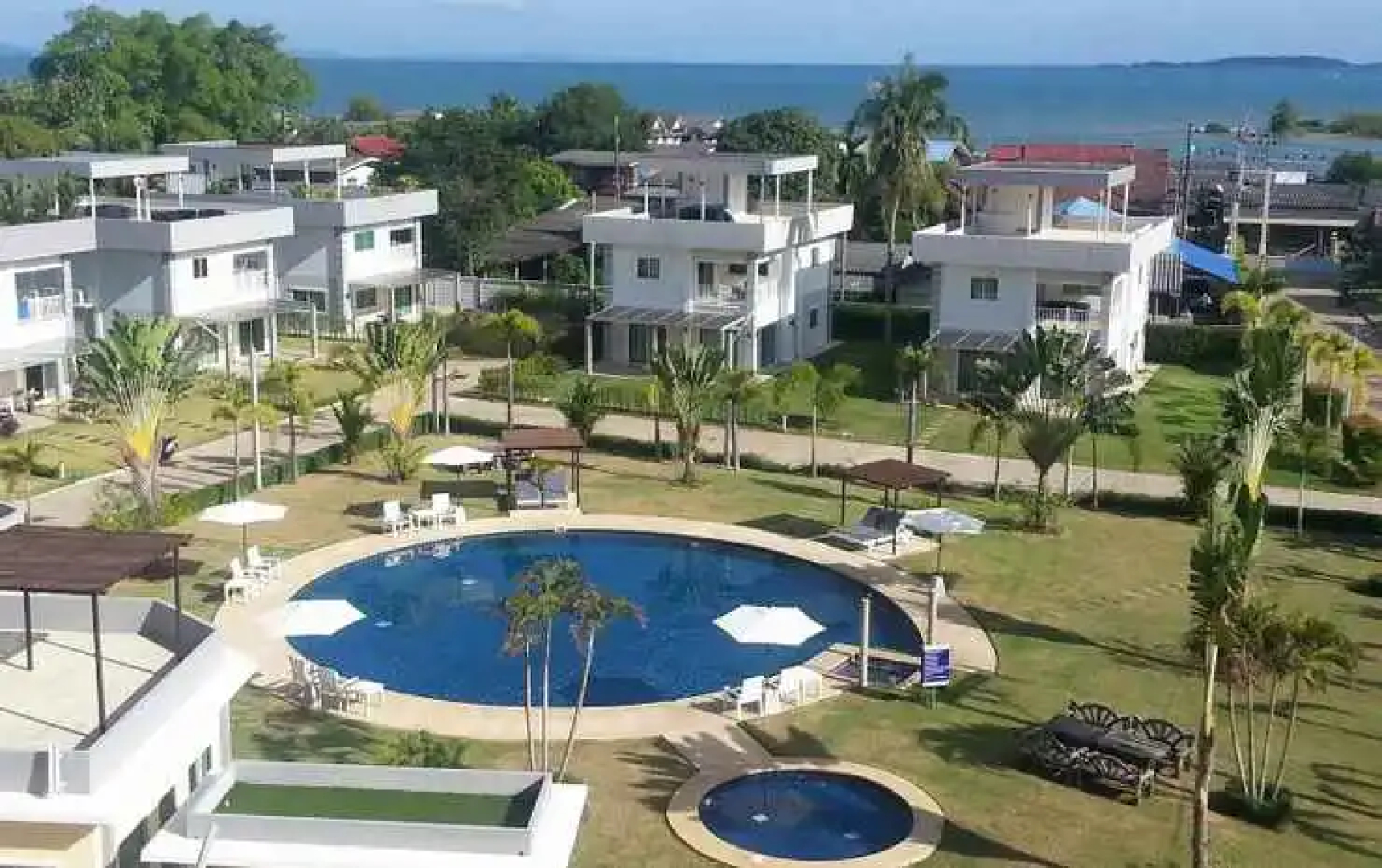 Maephim Ocean Bay