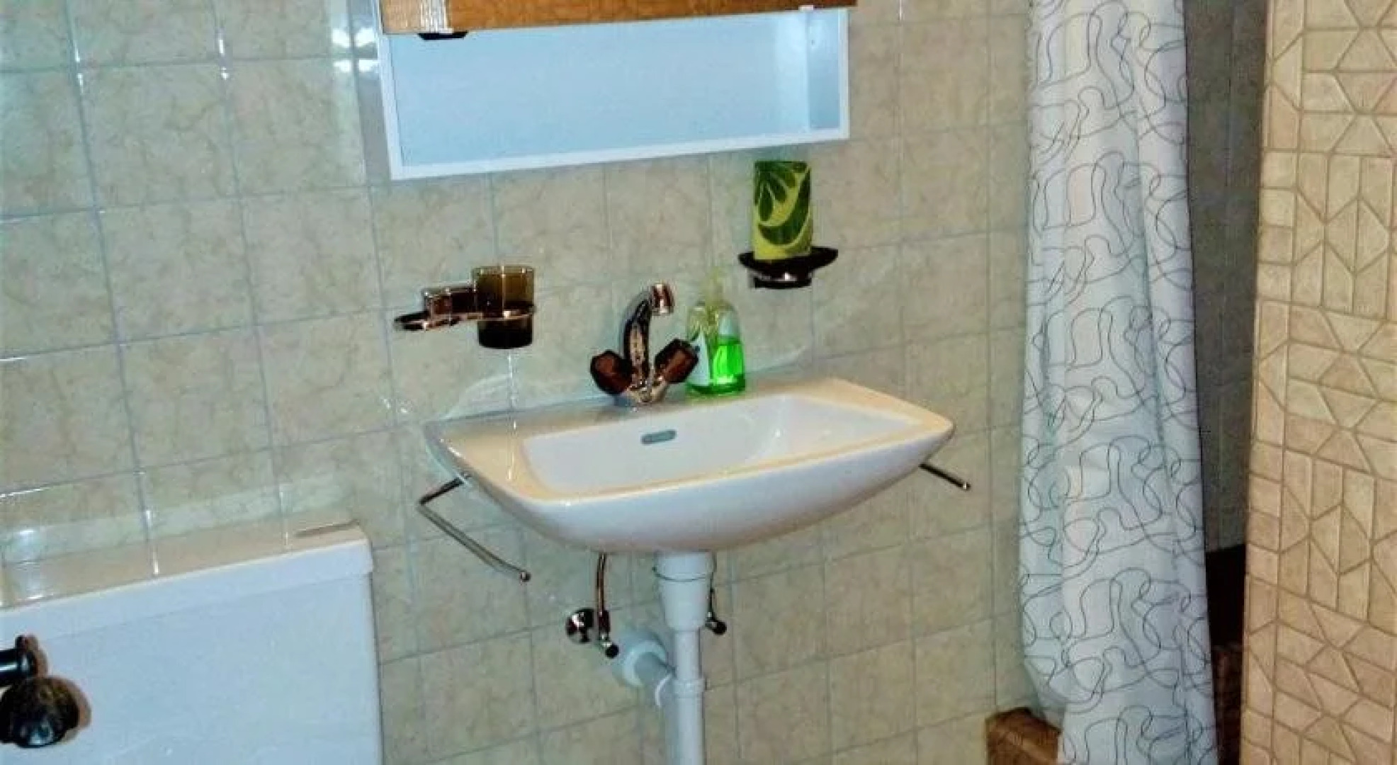 Heidi-Guesthouse-Amden Sternen