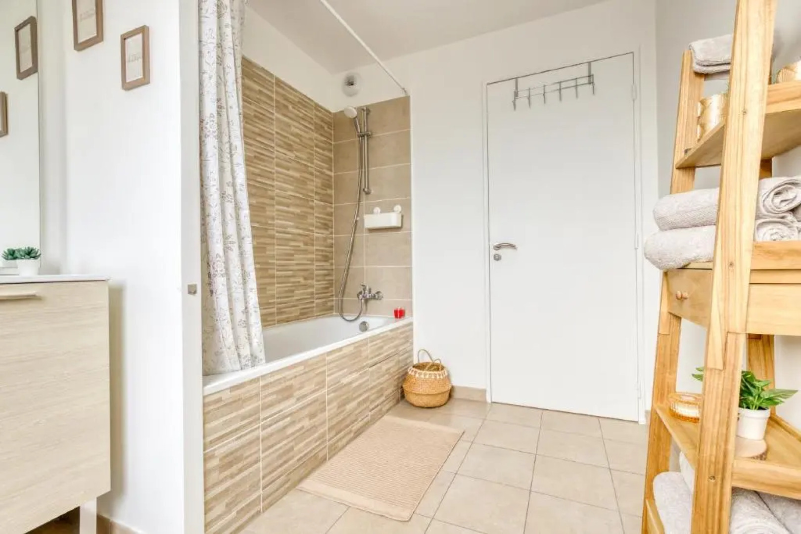 Superbe T2 COSY à 15mn de Paris