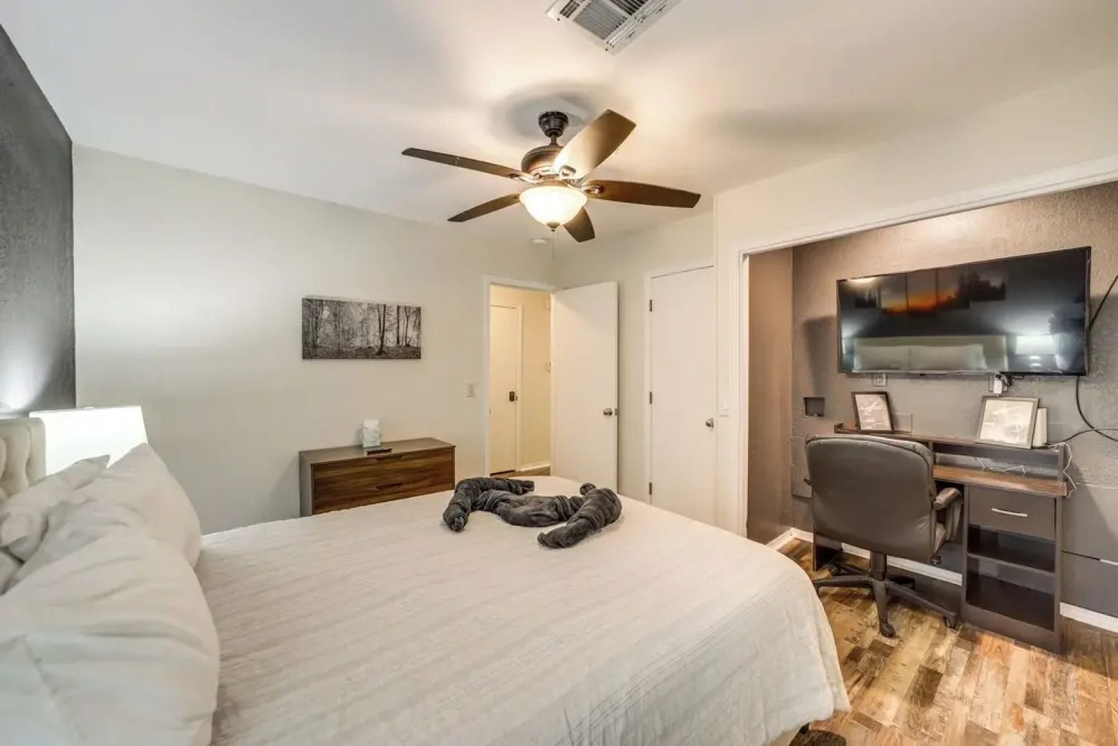 Broken Arrow Home: Family-friendly Amenities!