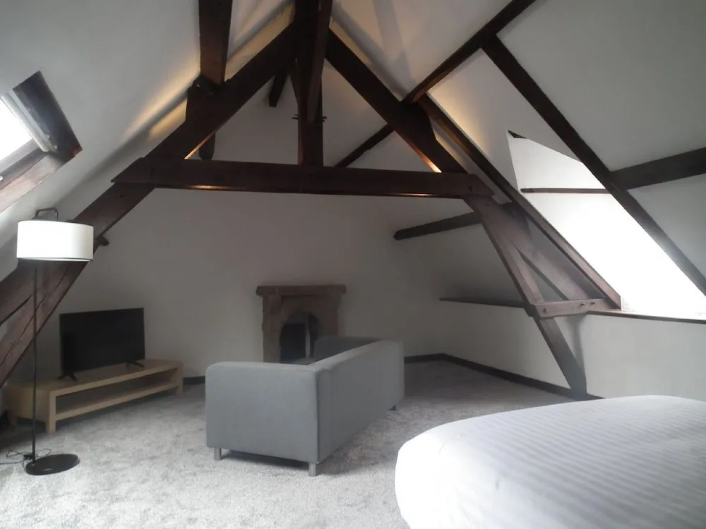 No 6 Bed & Breakfast