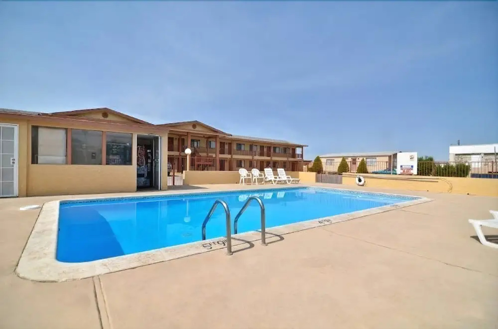 Magnuson Hotel Adobe Holbrook