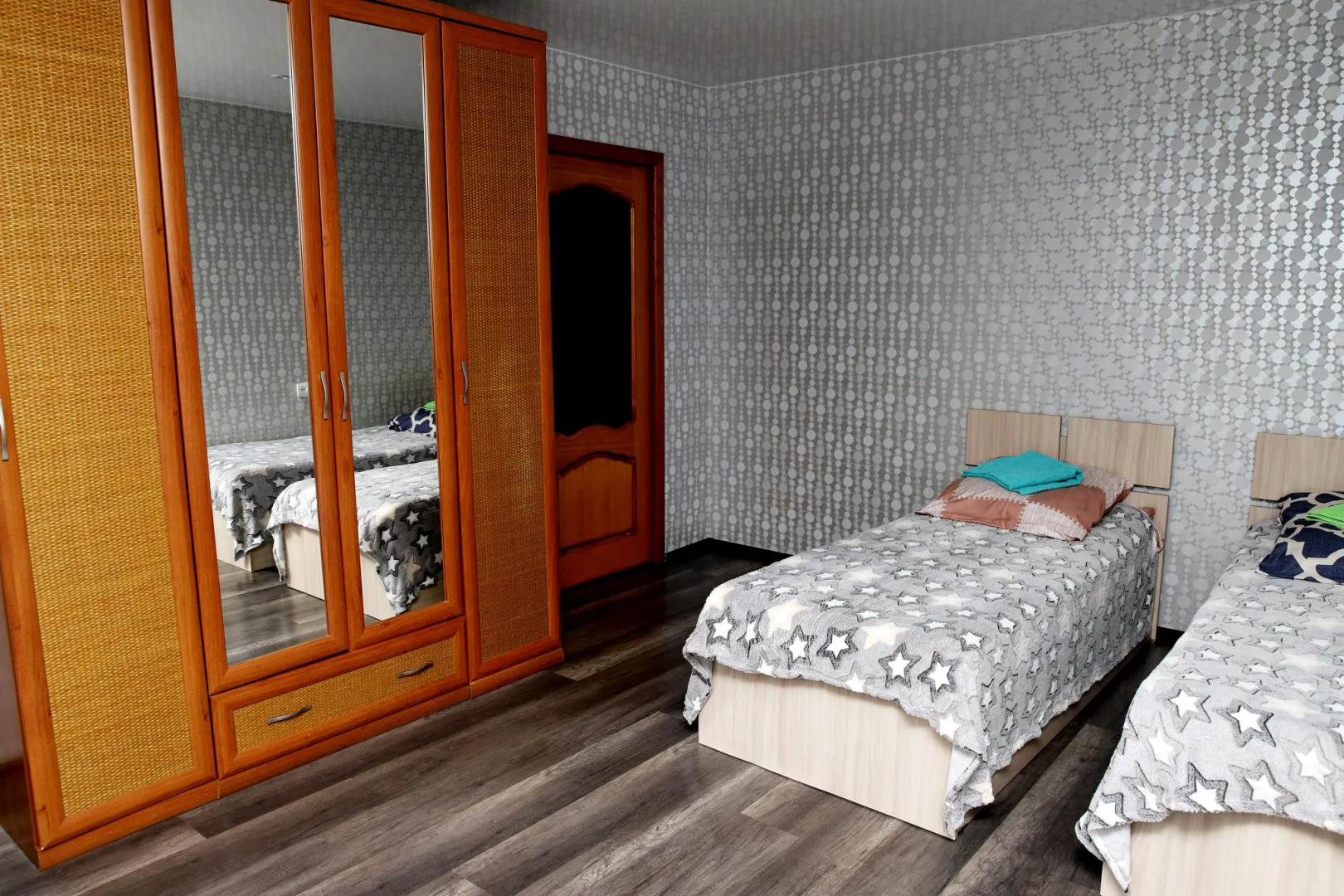 Татия на улице Краностроителей 28