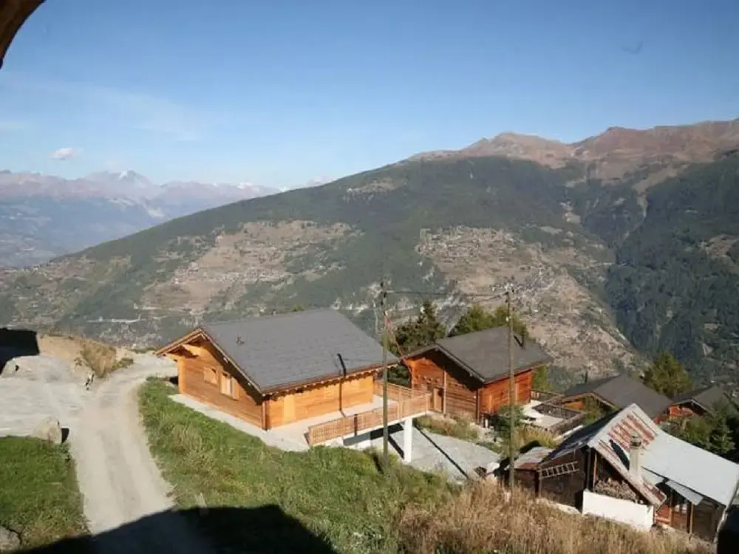 Chalet in Les Collons Near Ski Lift & Snowpark