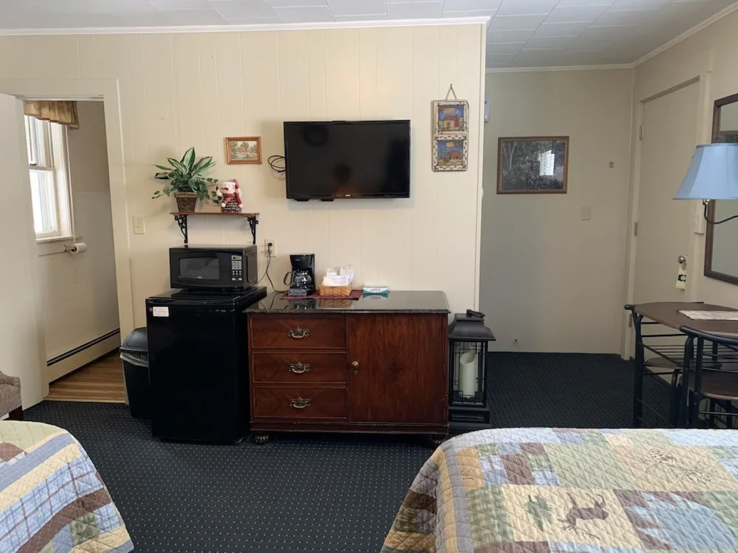 Carroll Motel & Cottages