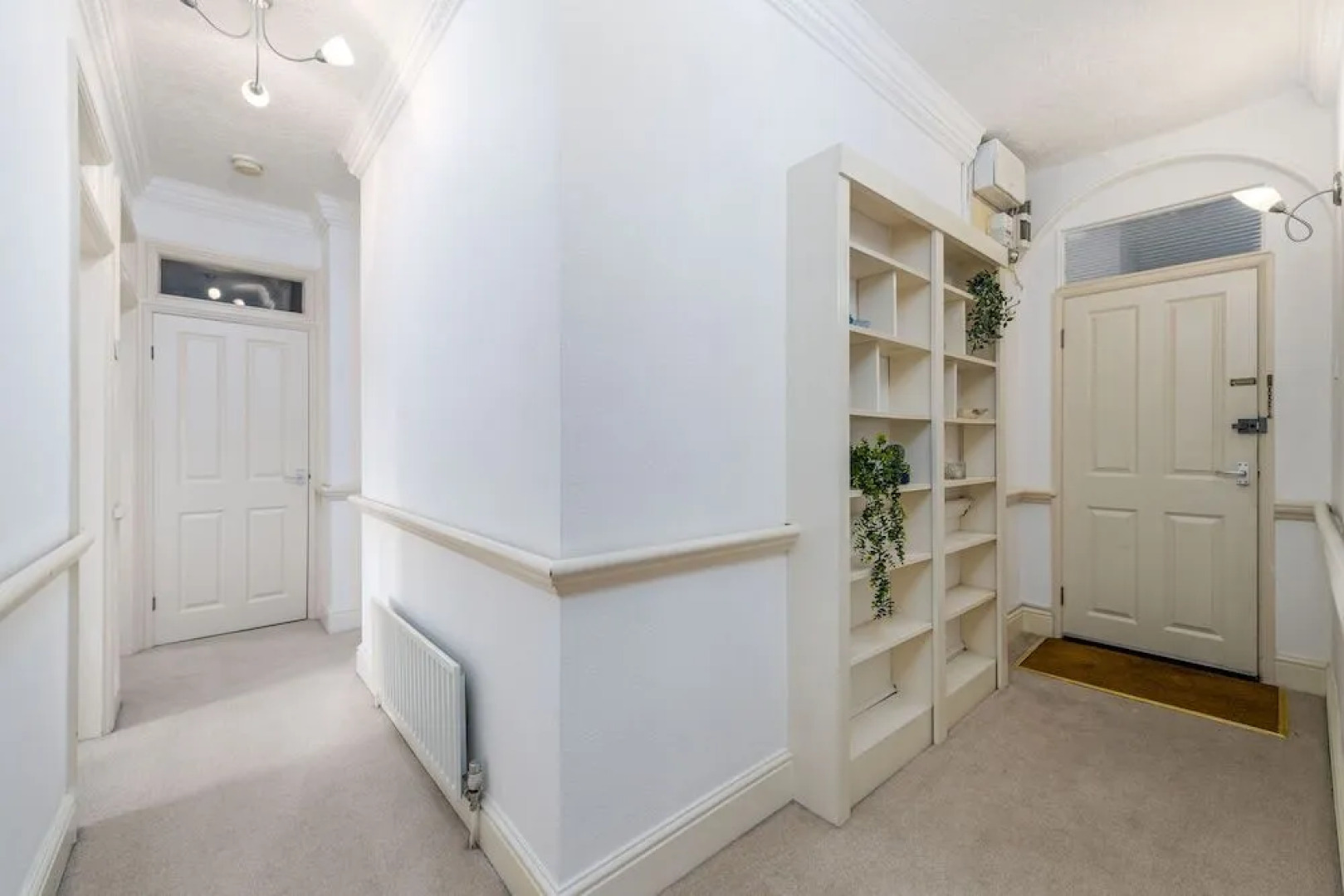 The Lincoln Book Inn