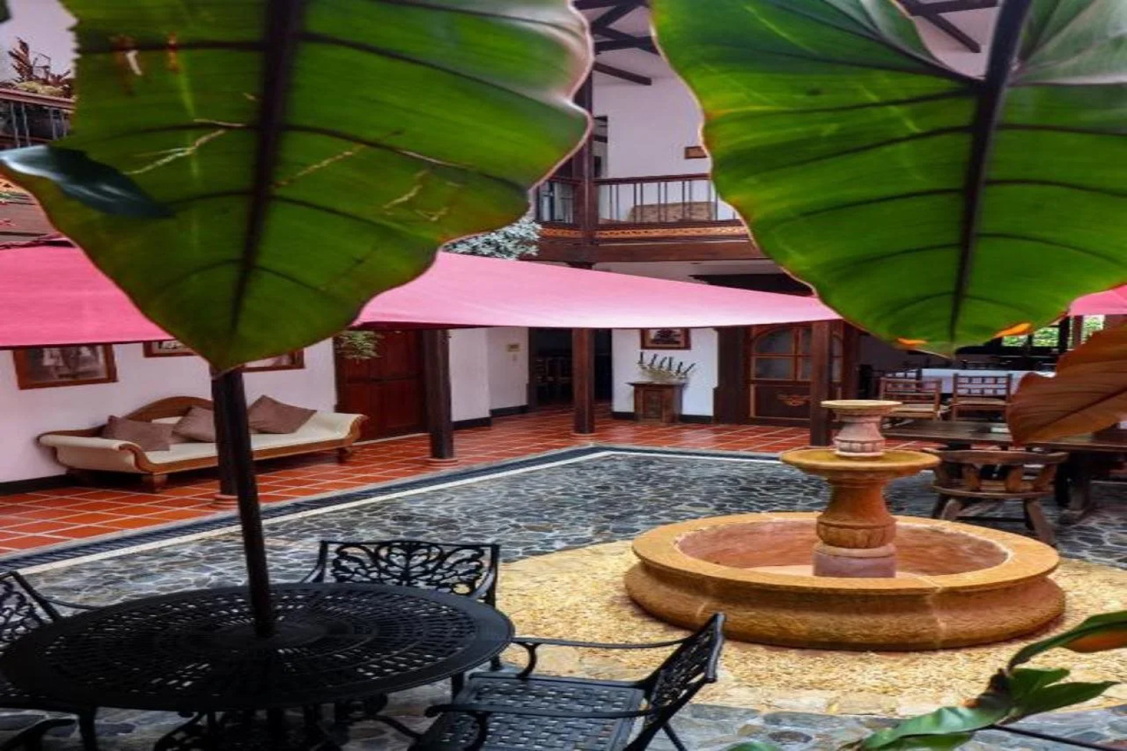 Casa Lola Hotel Boutique