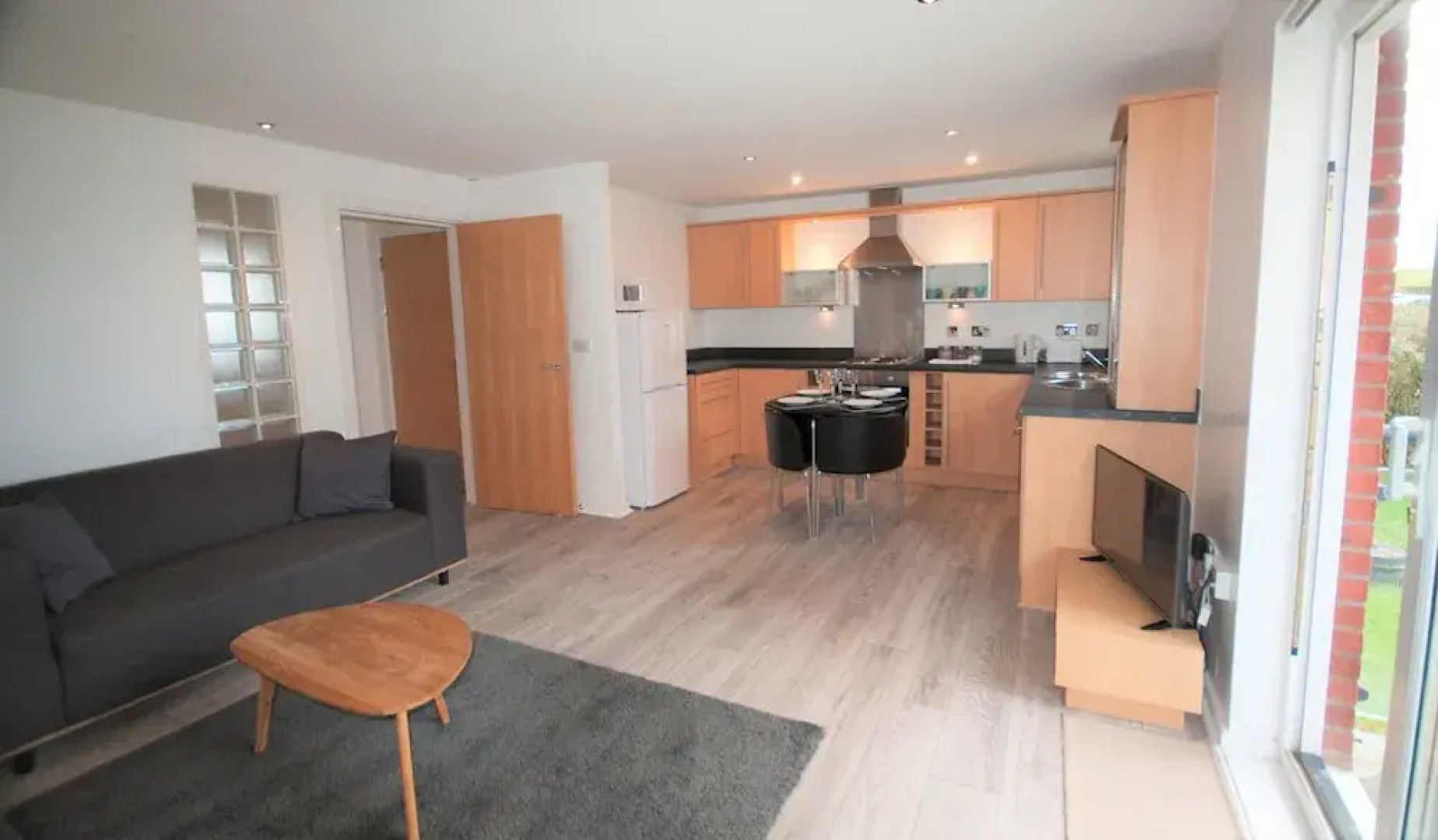 Stylish Coastal Apartments