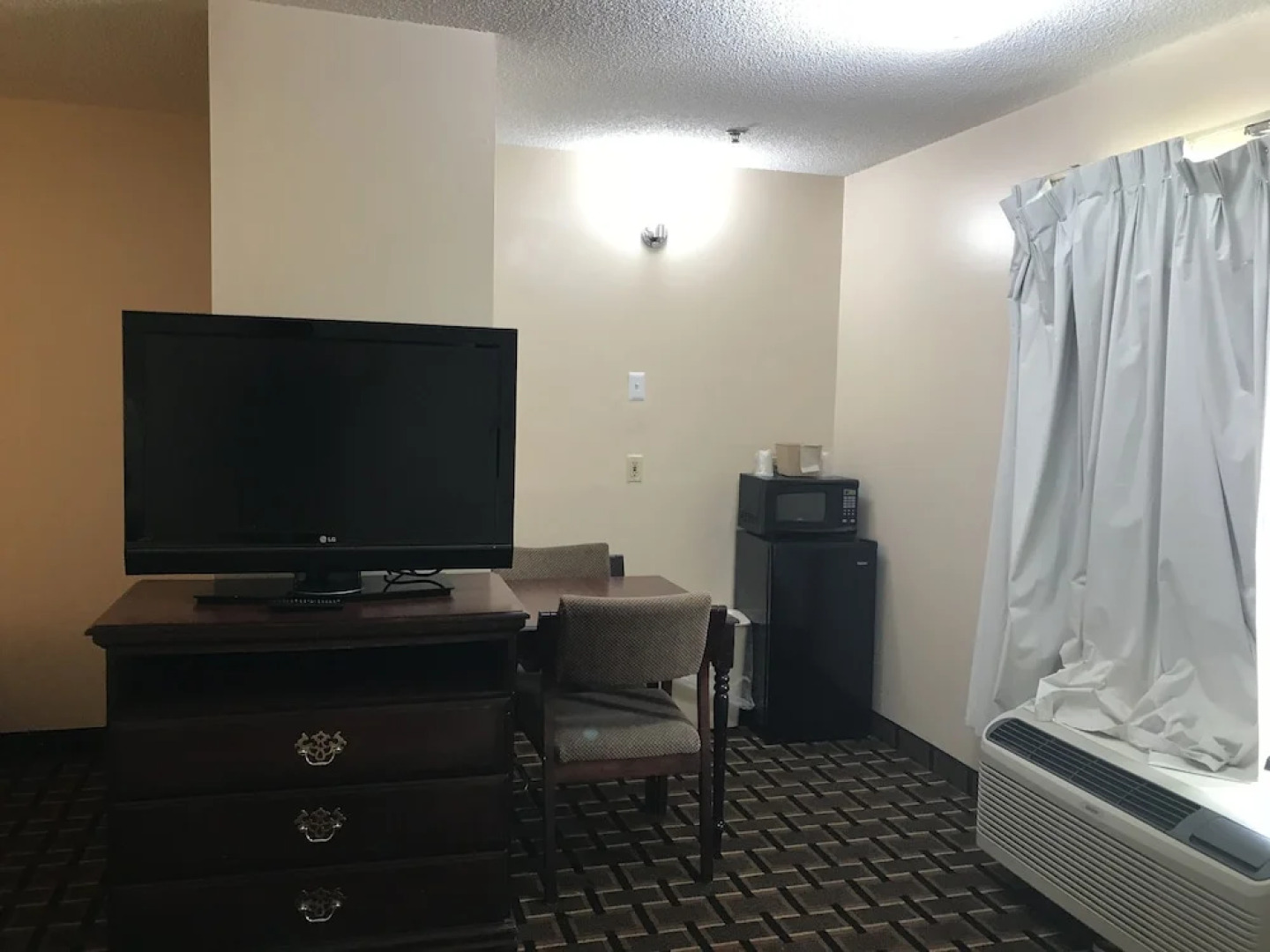 Guest Cottage & Suites By OYO Brunswick/Golden Isles