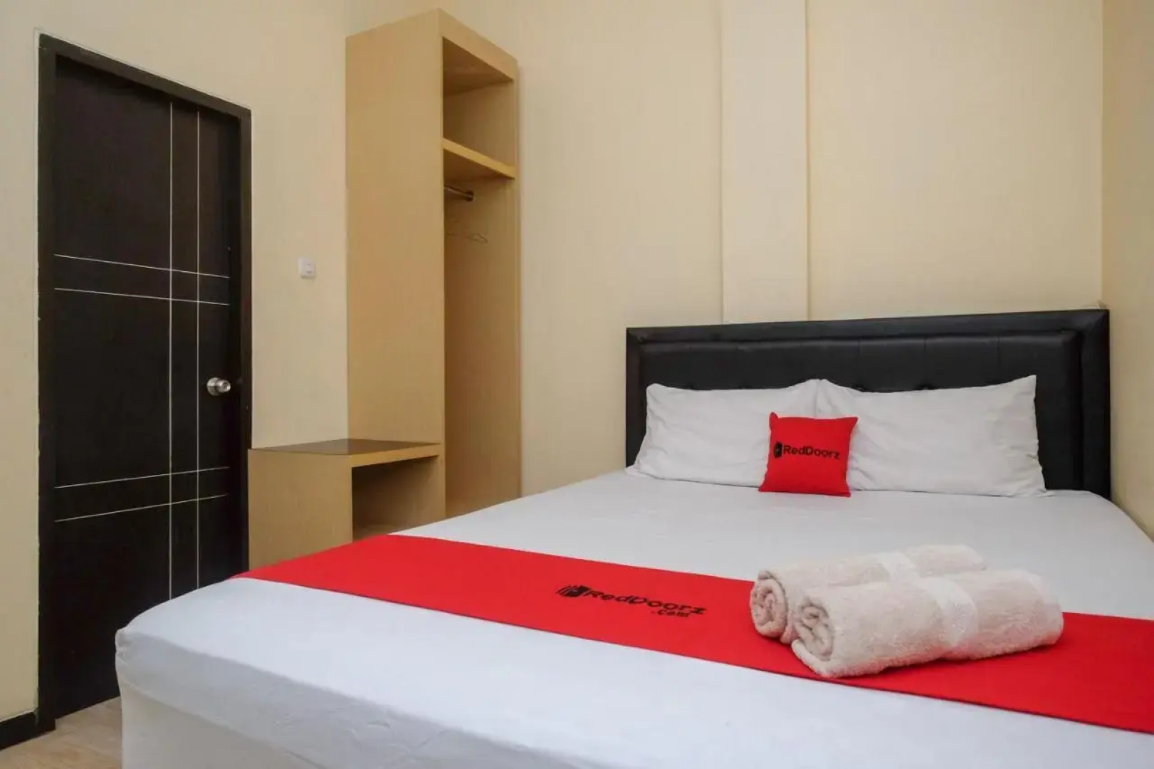 Innova Suites Home by OYO Rooms