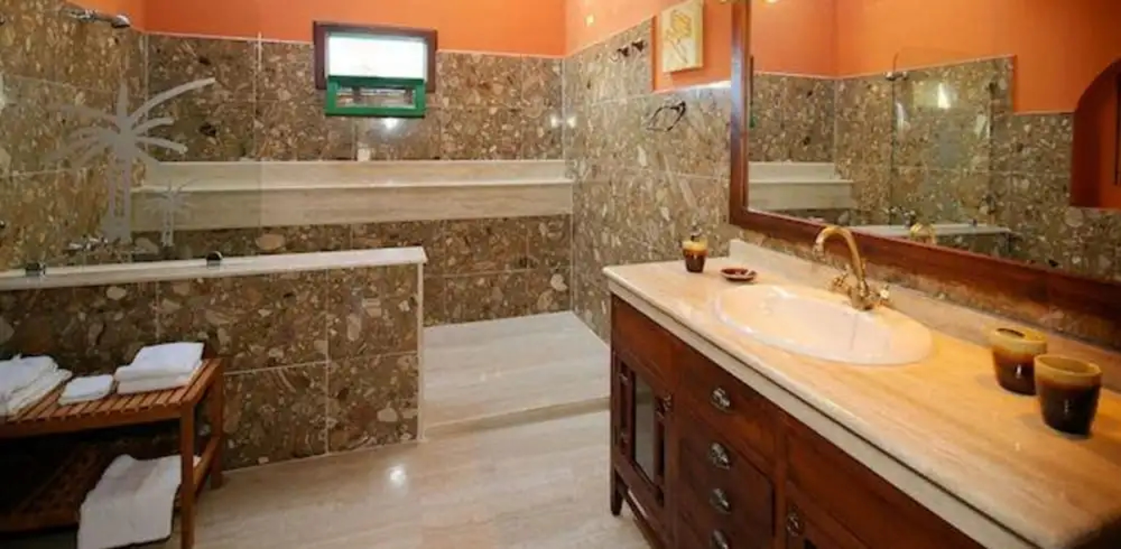Villa - 3 Bedrooms with Pool - 103088