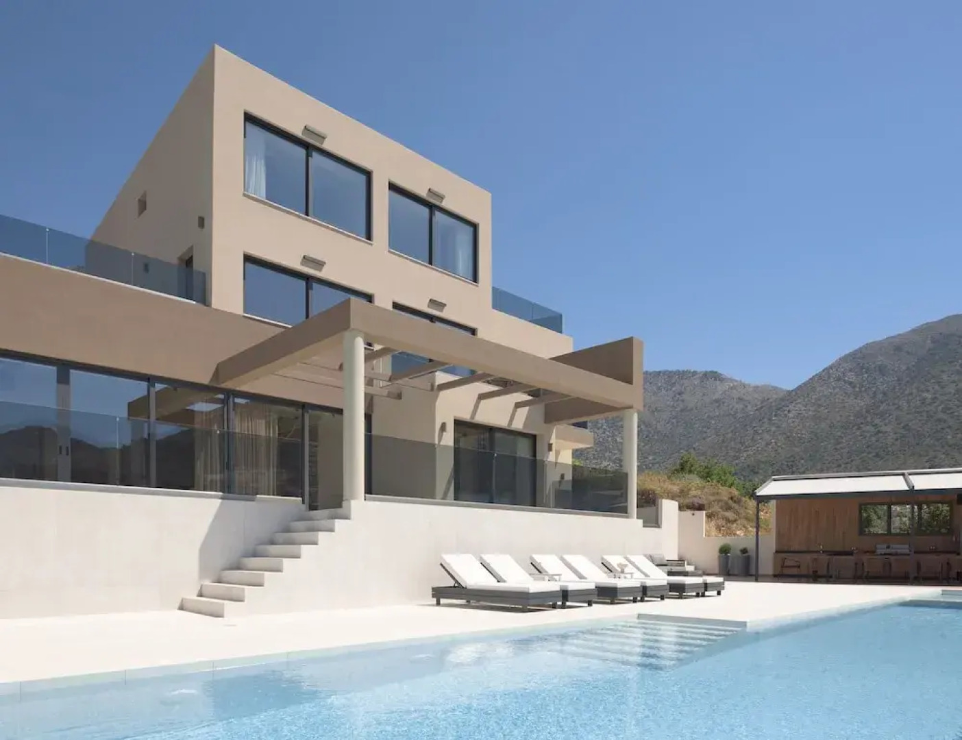 Luxurious Villa Dias With Tennis Court by Estia