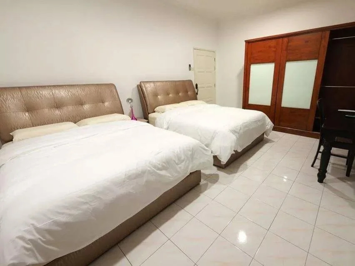 Hanson Holiday Bungalow