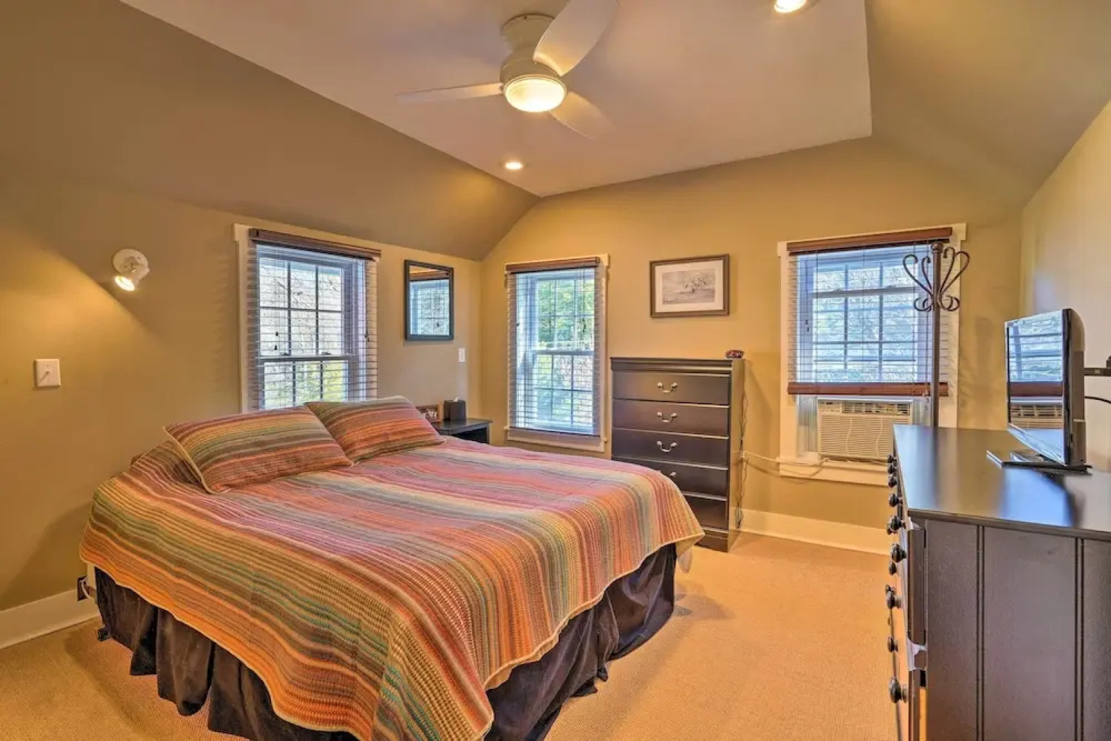 3-acre Lodge w/ Snowmobile & Four-wheeling Trails