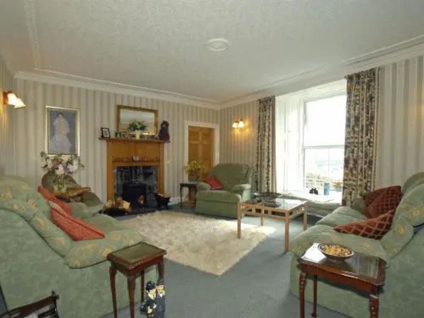 Frondderw Country House