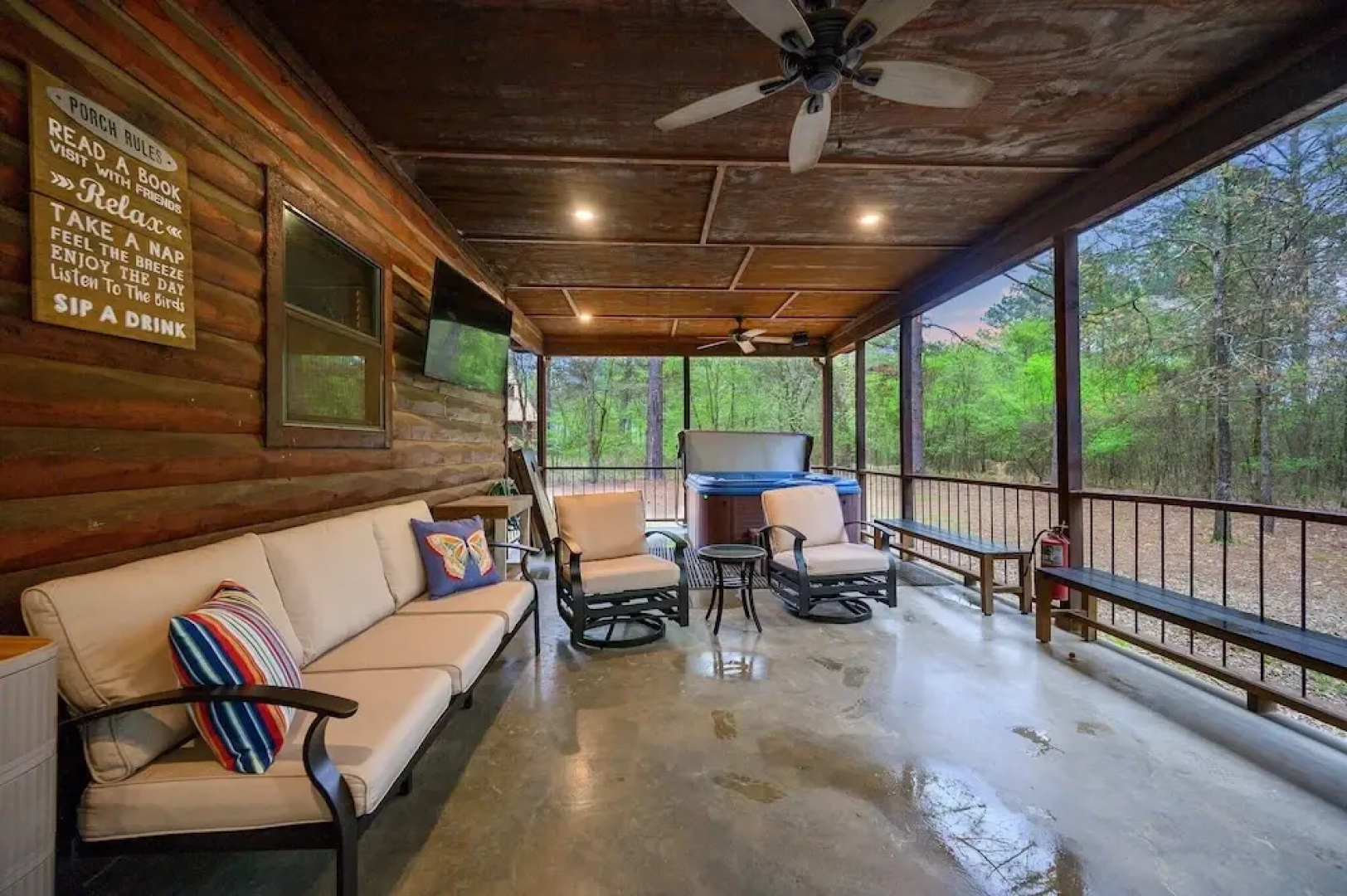 Sugar Daddy Cabin for 13!