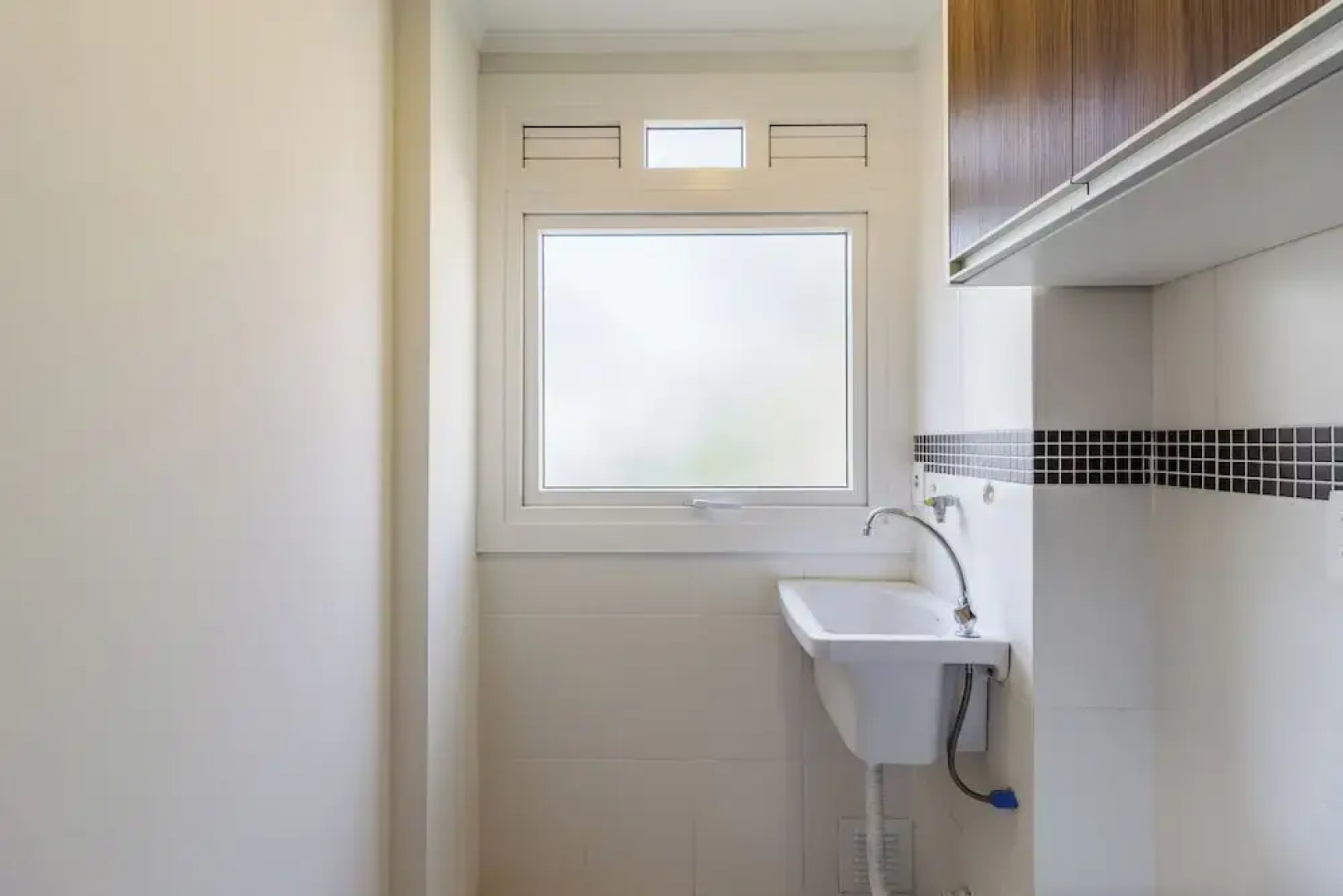 Cozy and Well-located Apartment in POA - Rfa303